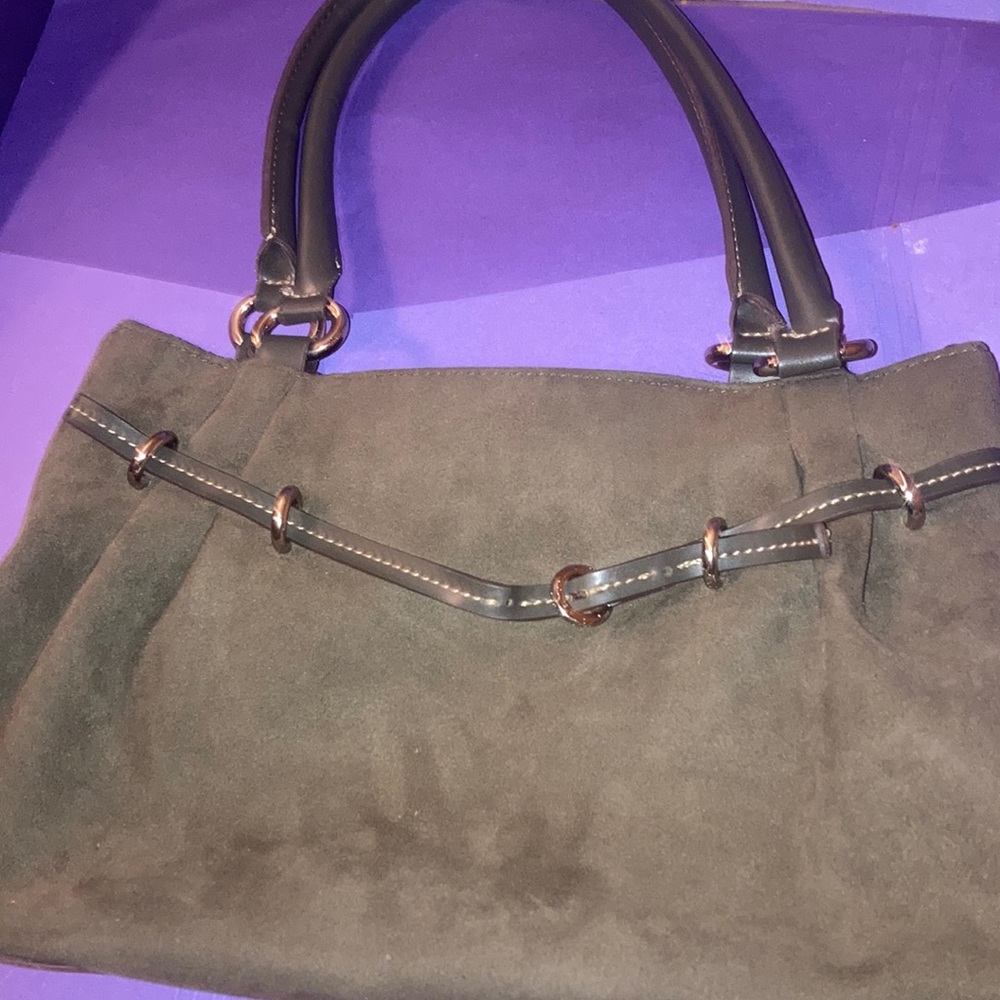 MONDANI GRAY FAUX SUEDE PURSE!